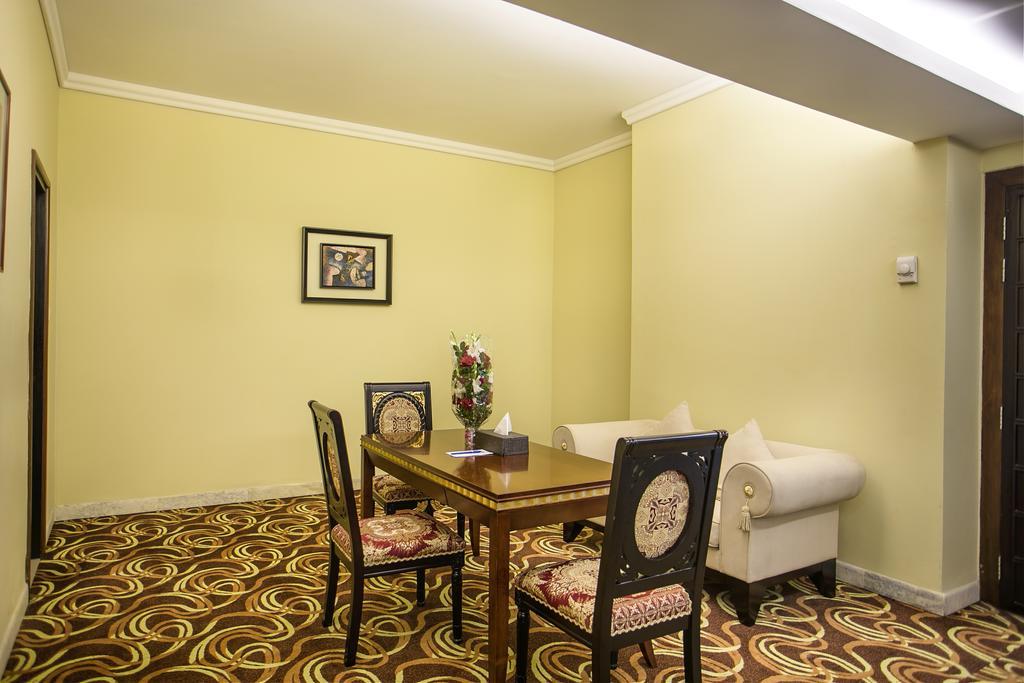 Rose View Hotel Sylhet Exteriör bild